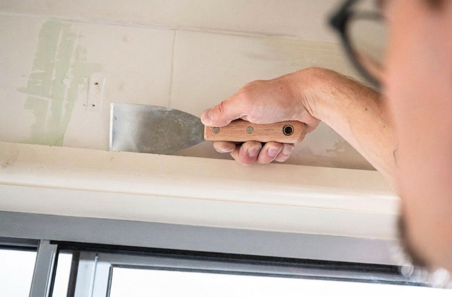 How to Use a Paint Scraper: A Practical DIY Guide for Clean, Paint-Ready Surfaces